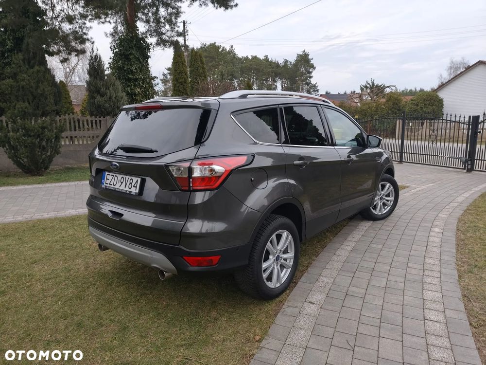 Ford Kuga - 8