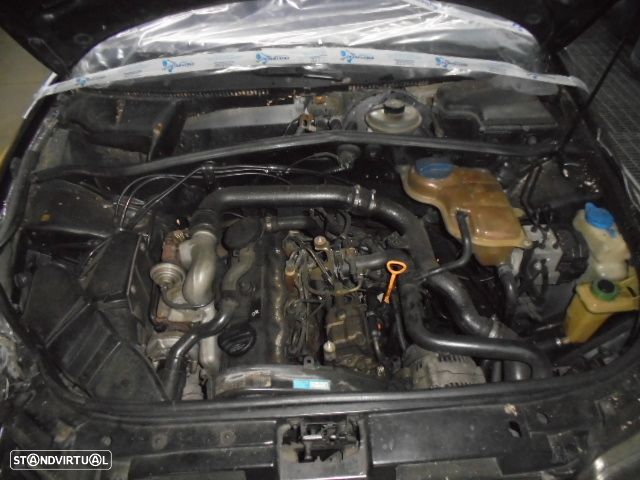 Carro MOT: 1Z AHH  AHU  UAC AUDI A4 1996 1.9TDI 90CV 4P PRETO DIESEL - 10