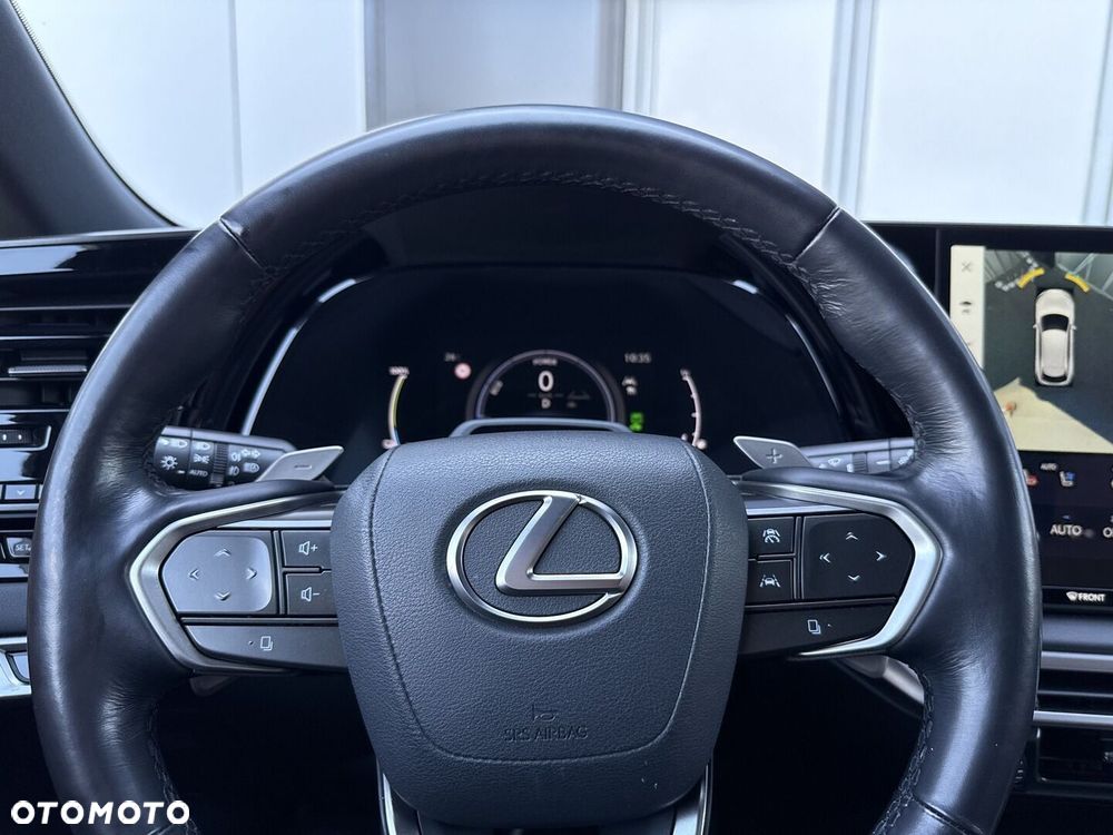 Lexus RX 450h+ Prestige - 17