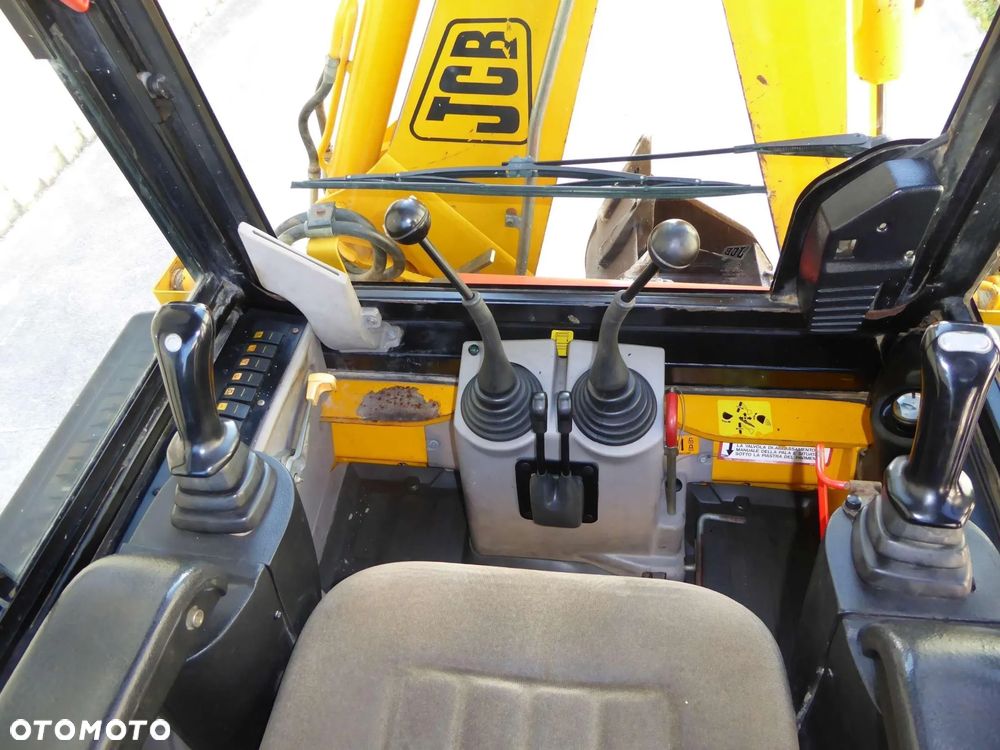 JCB 1CX - 11