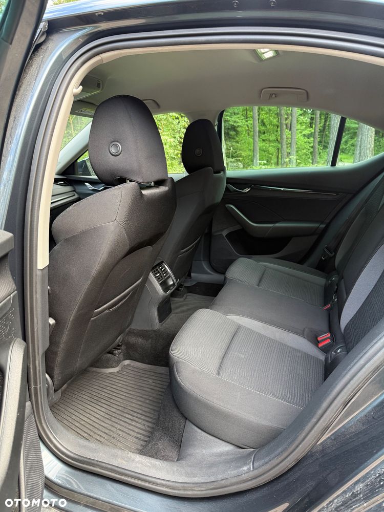 Skoda Octavia 1.5 TSI ACT Ambition - 5