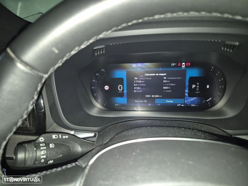 Volvo XC 60 2.0 B4 R-Design - 13