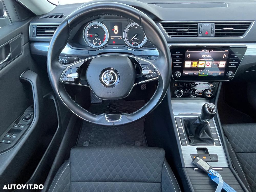 Skoda Superb 2.0 TDI Ambition - 13