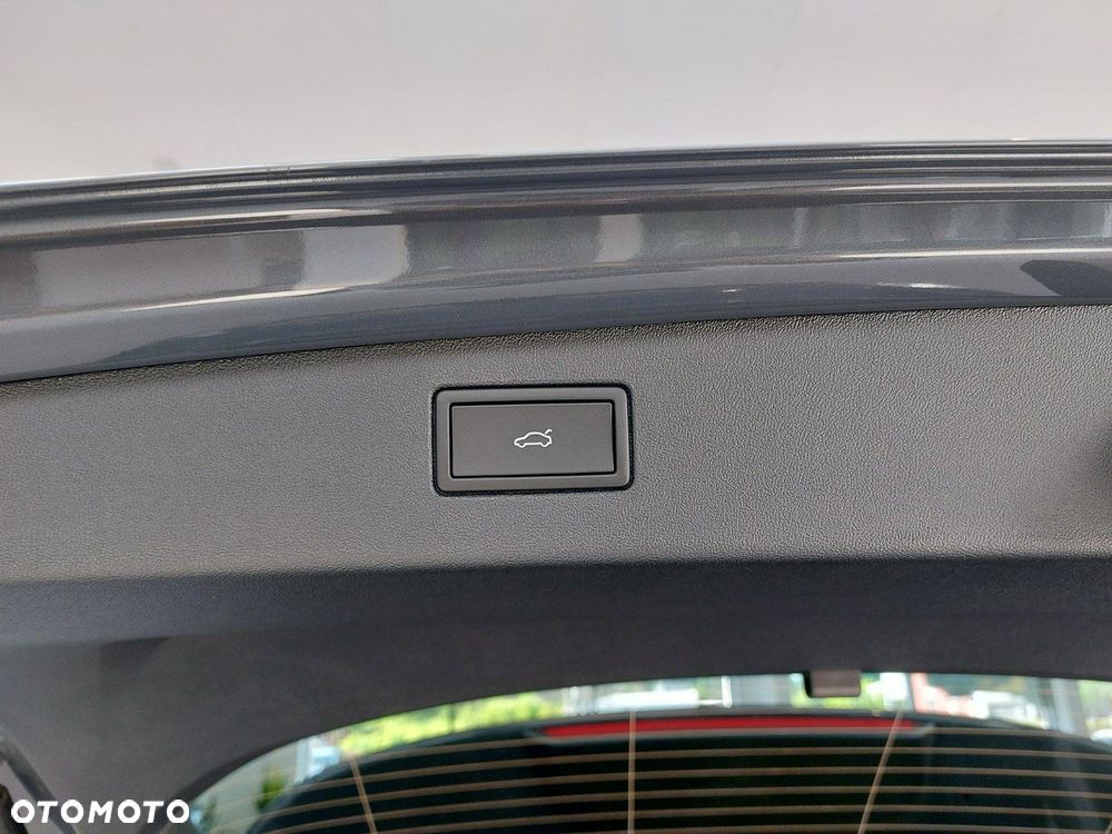 Volkswagen Tiguan - 16
