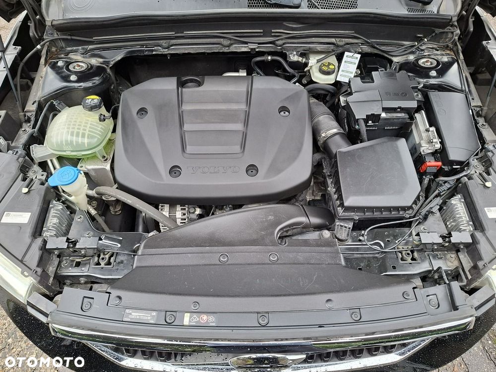 Volvo XC 40 T3 Geartronic Momentum Core - 29