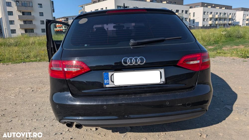 Audi A4 Avant - 4