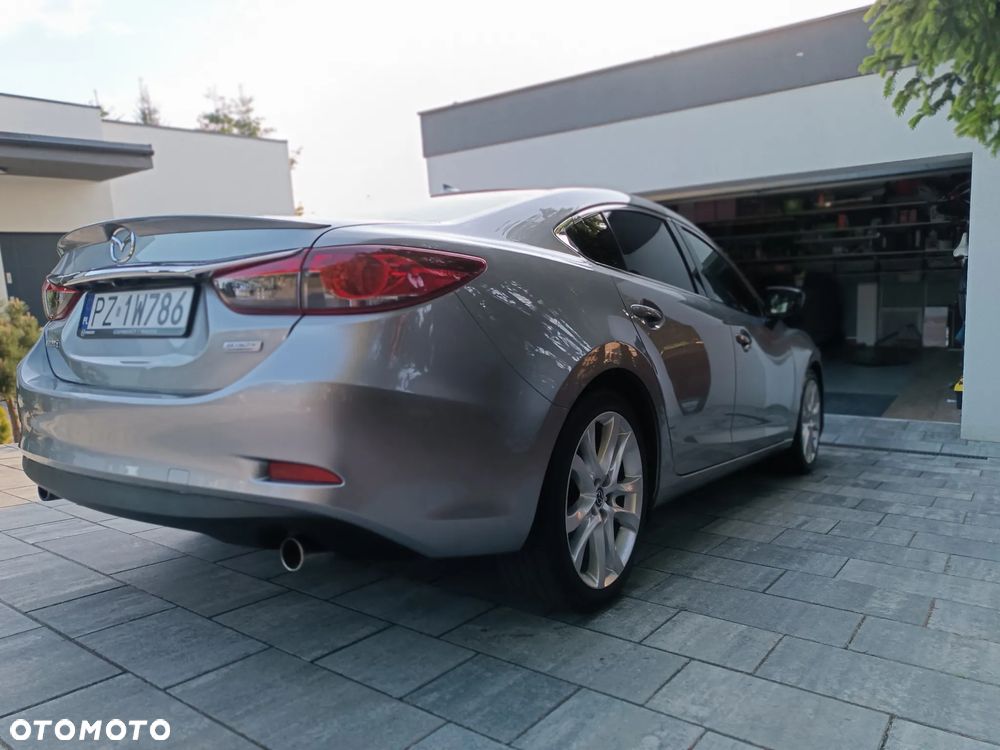 Mazda 6 - 4