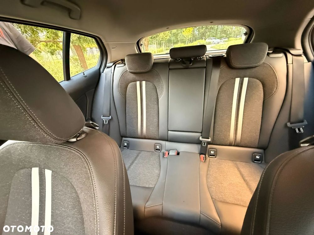 BMW Seria 1 120d Advantage - 13
