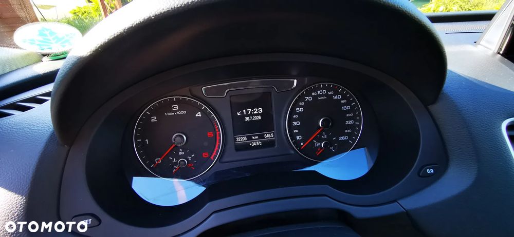 Audi Q3 2.0 TDI design - 4