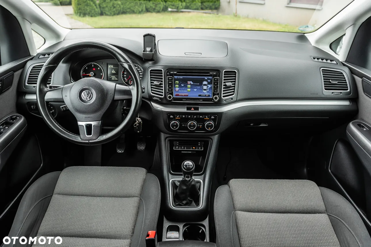 Volkswagen Sharan 2.0 TDI Comfortline - 26
