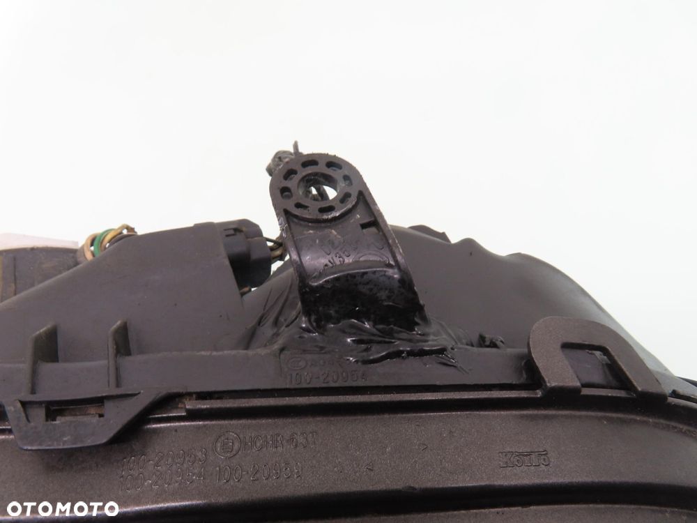 LAMPA PRAWA PRZEDNIA SUBARU OUTBACK III LIFT - 11