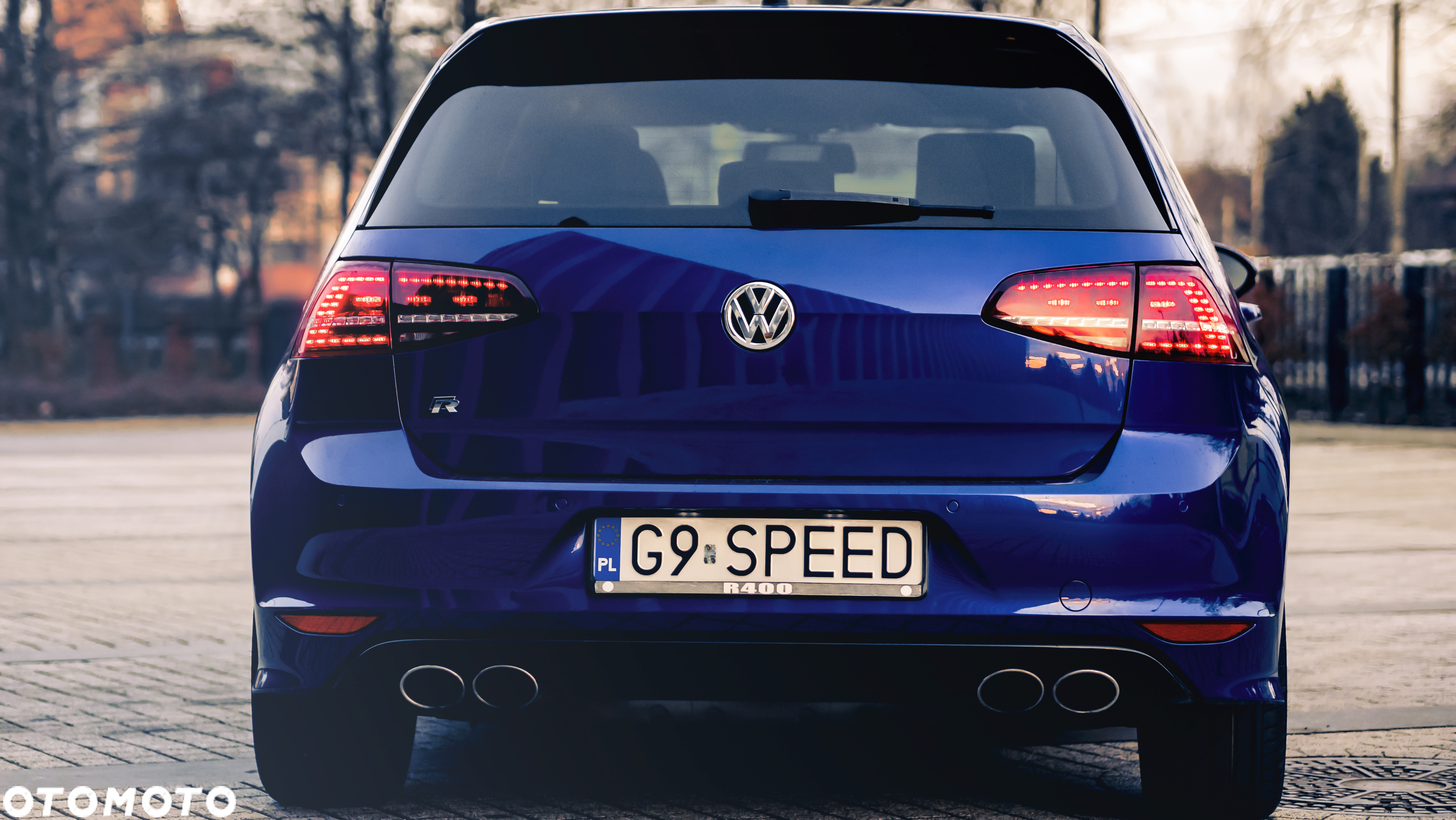Volkswagen Golf VII 2.0 TSI BMT 4Mot R DSG - 2