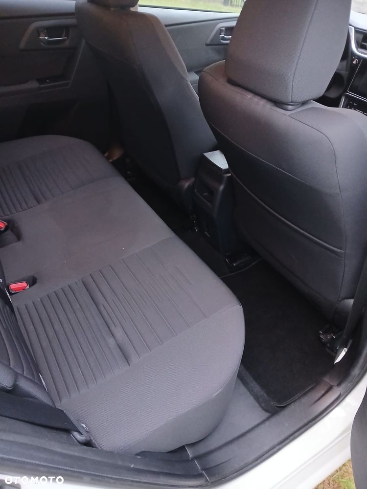 Toyota Auris 1.6 D-4D Prestige - 16