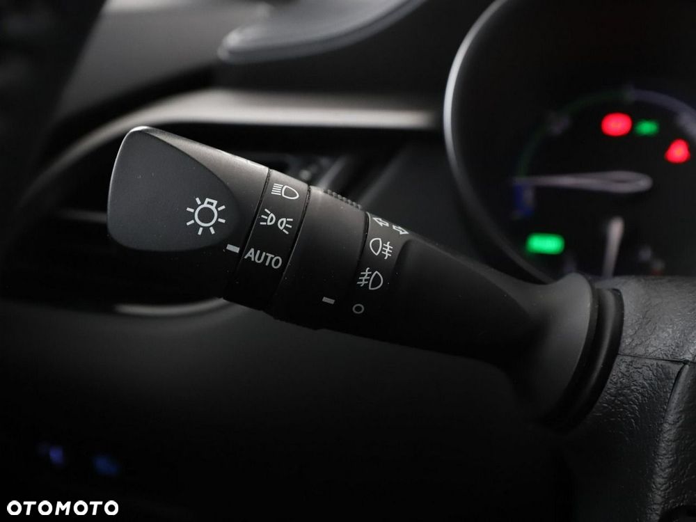 Toyota C-HR Style - 32