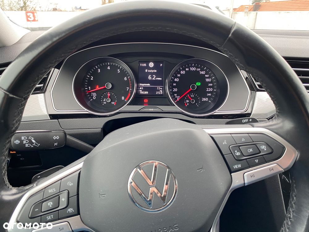 Volkswagen Passat 1.5 TSI EVO Elegance DSG - 10