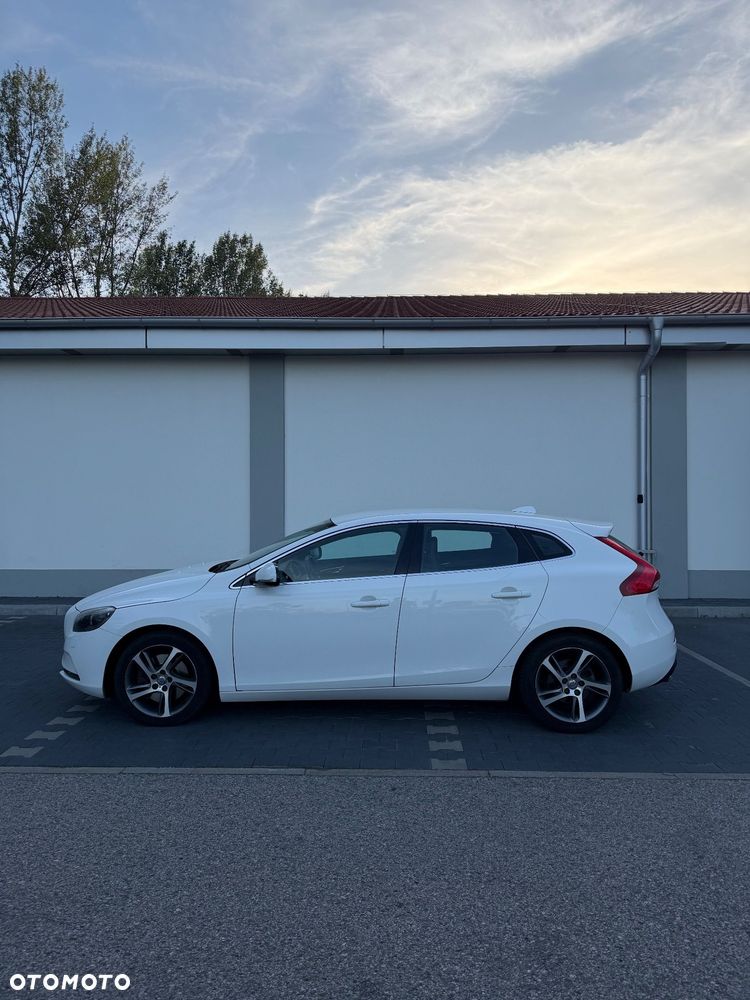 Volvo V40 D3 Summum - 3