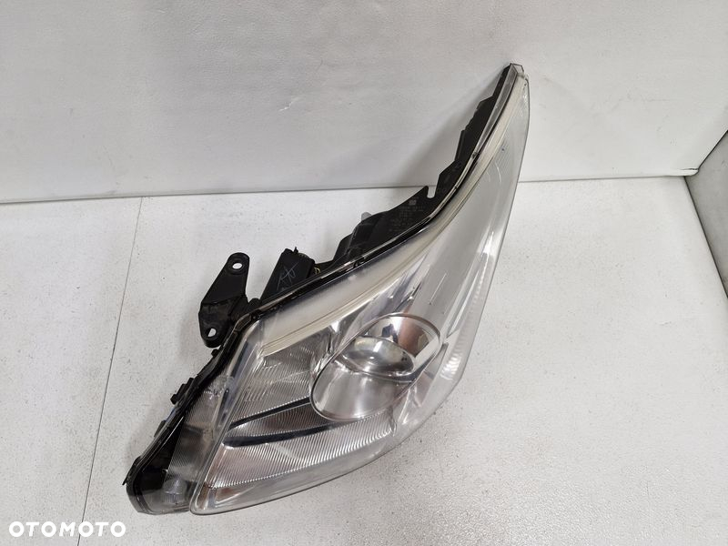 TOYOTA AVENSIS T27 LAMPA LEWY PRZÓD LEWA PRZEDNIA REFLEKTOR UK - 4