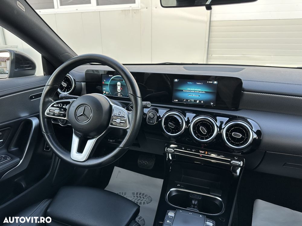 Mercedes-Benz CLA 180 d 7G-DCT - 21