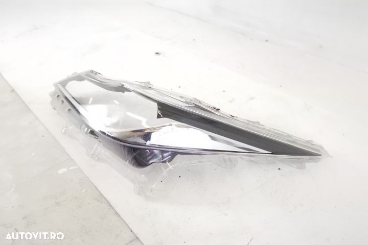 Sticla Far Stanga Originala In Stare Buna ASIGURAM MONTAJ Toyota  Coro - 3