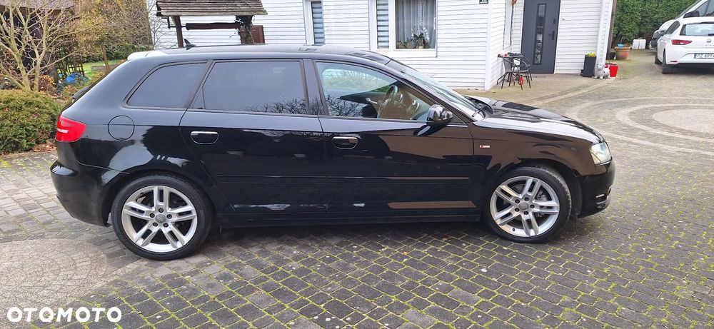 Audi A3 Sportback 2.0 TDI DPF S line Sportpaket - 7