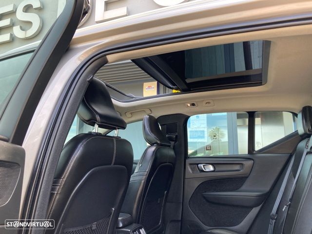 Volvo XC 40 T4 Recharge DKG Inscription Expression - 29