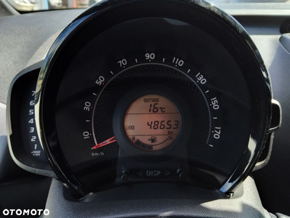 Toyota Aygo 1.0 VVT-i Black Edition - 12