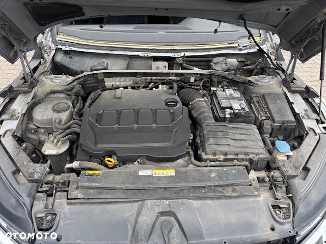 Volkswagen Arteon 2.0 TDI R-Line DSG - 3