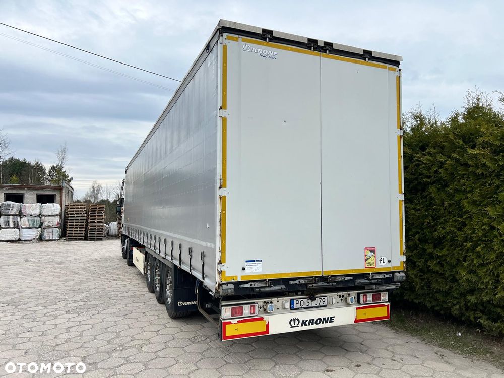 Renault T480 - 4