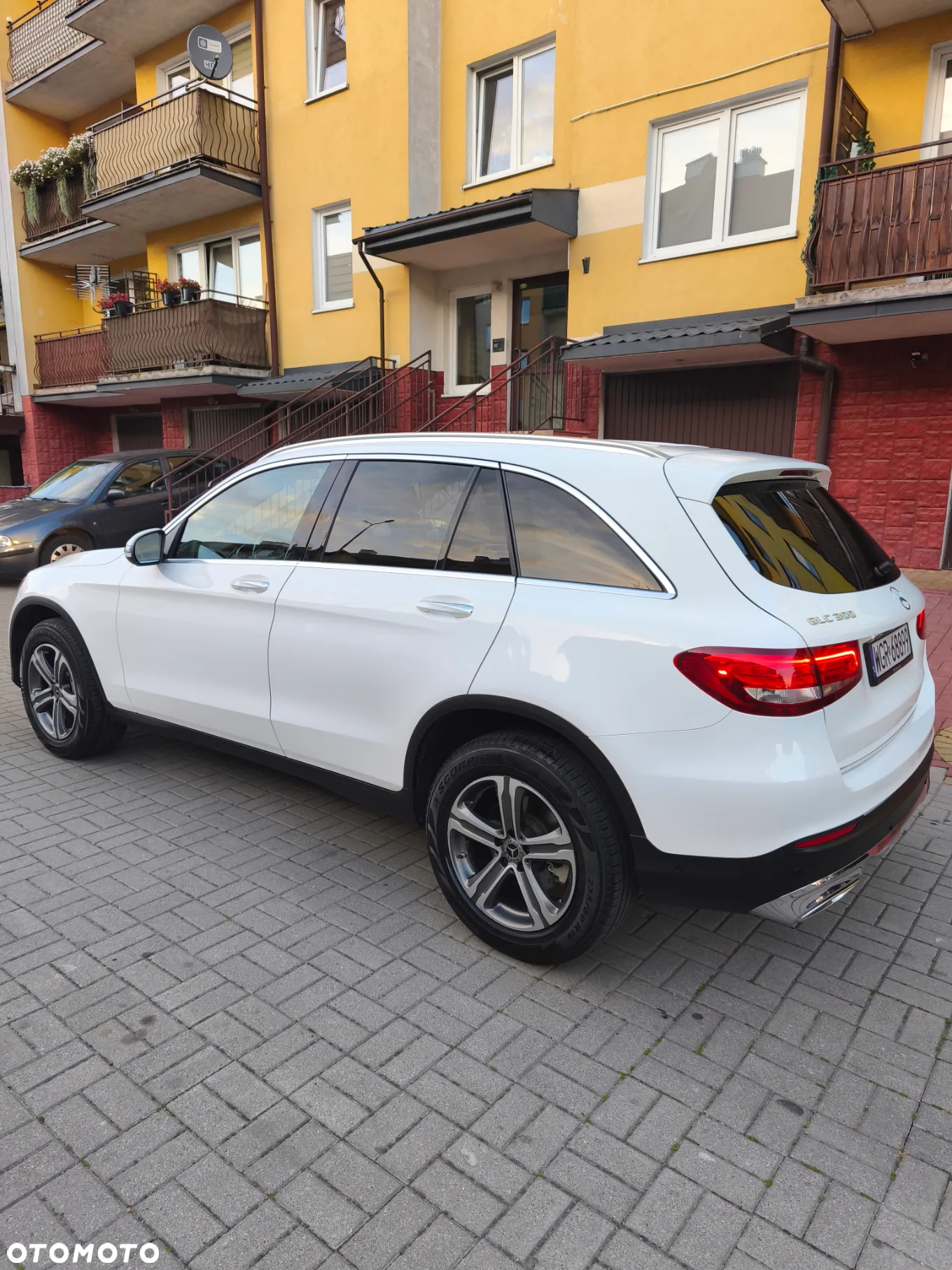 Mercedes-Benz GLC - 3
