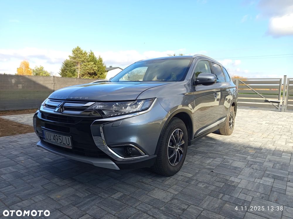 Mitsubishi Outlander 2.0 Intense + Navi 4WD CVT - 2