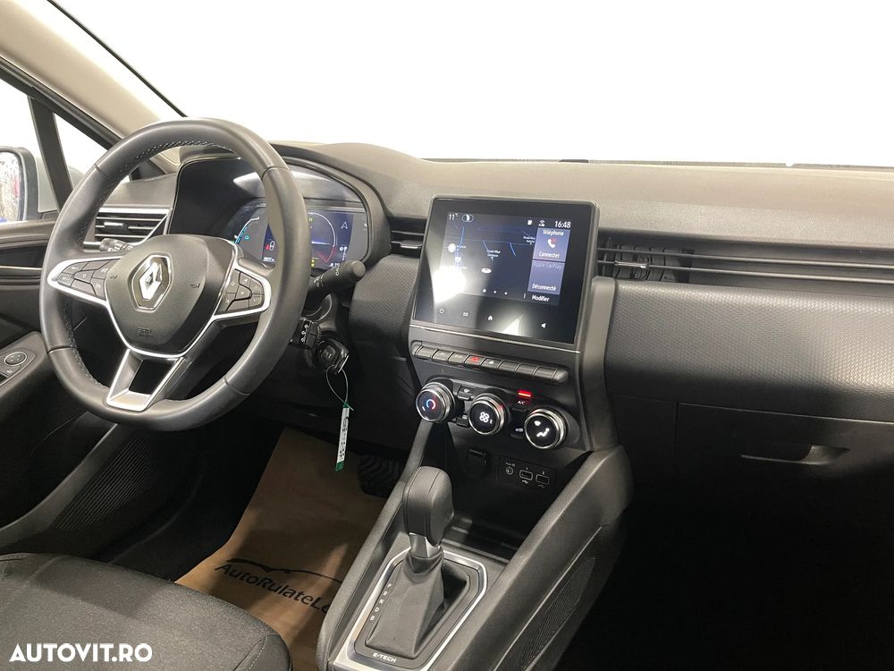 Renault Clio E-TECH 140 BUSINESS EDITION - 9