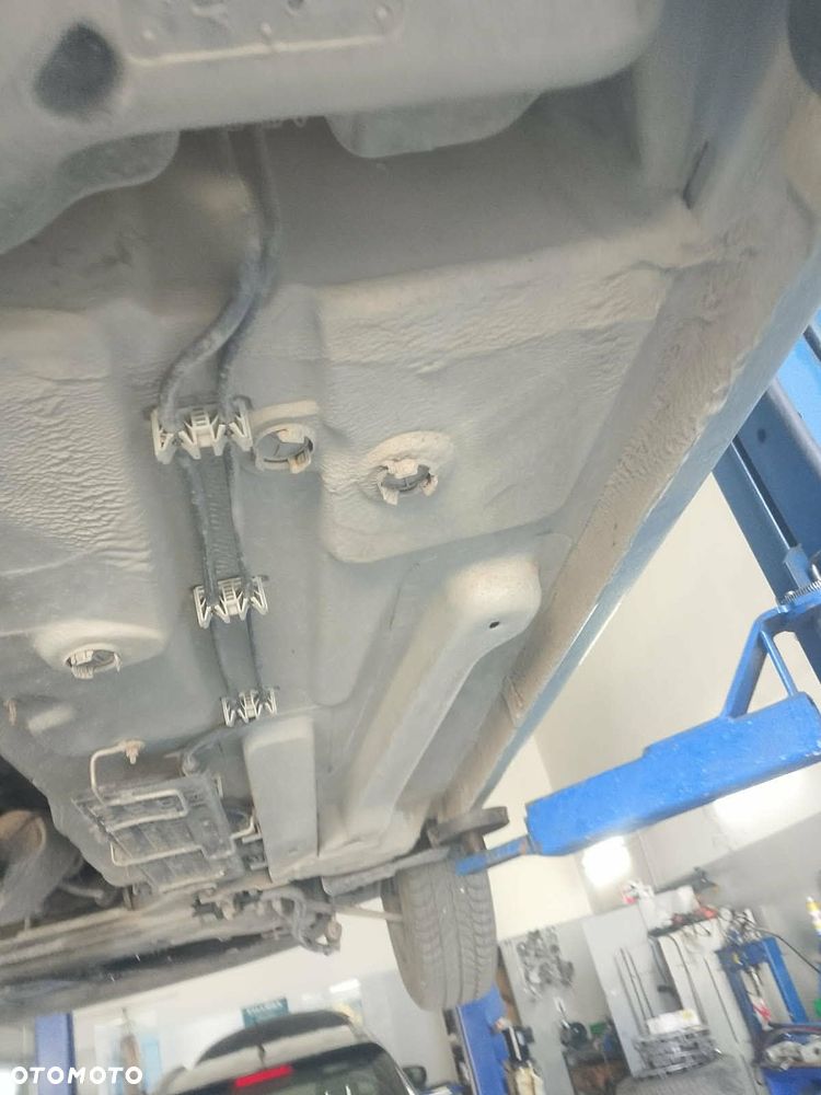 Peugeot 206 2.0 HDi XS - 17