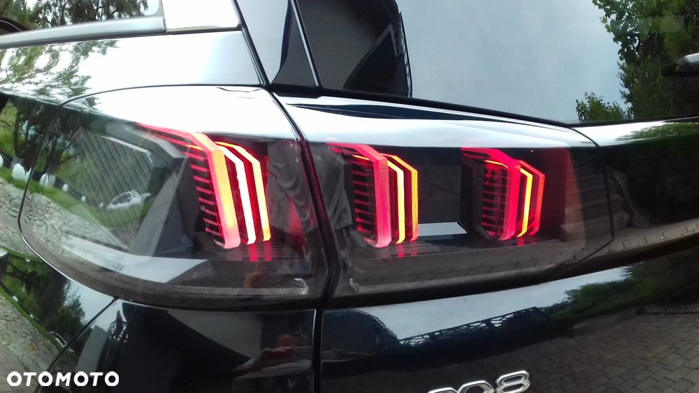 Peugeot 5008 1.5 BlueHDi Allure Pack S&S - 23