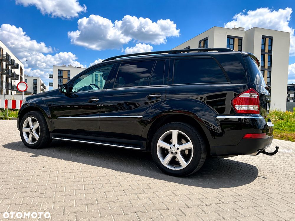 Mercedes-Benz GL - 3