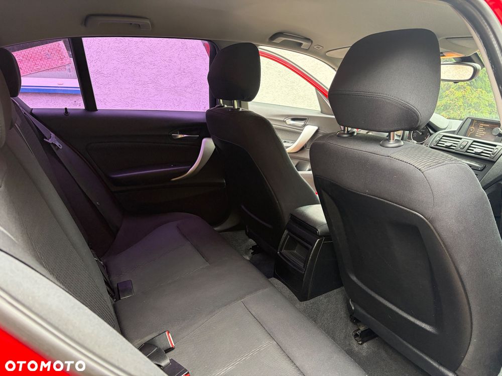 BMW Seria 1 - 21