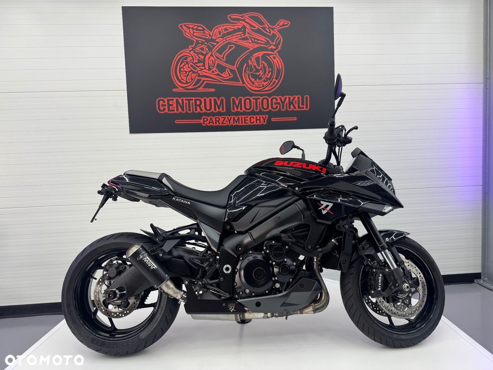 Suzuki GSX - 2