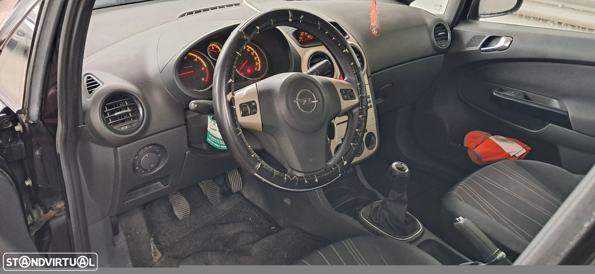 Opel Corsa 1.3 CDTi Enjoy EcoFLEX - 5