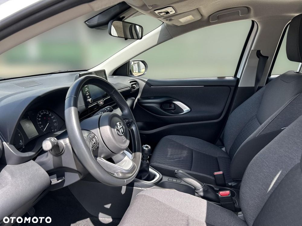 Toyota Yaris - 15