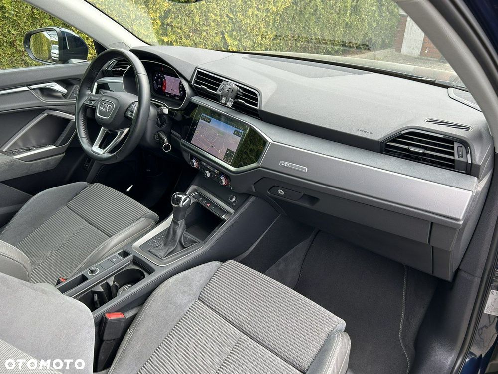 Audi Q3 35 TFSI S tronic - 10