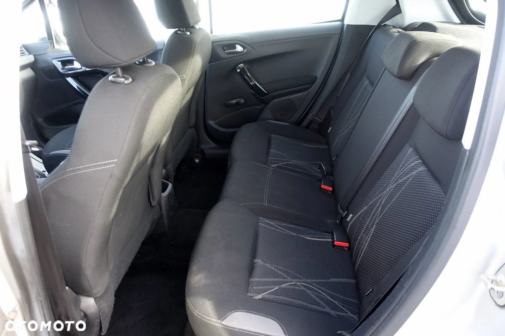 Peugeot 208 1.2 VTi Active - 13