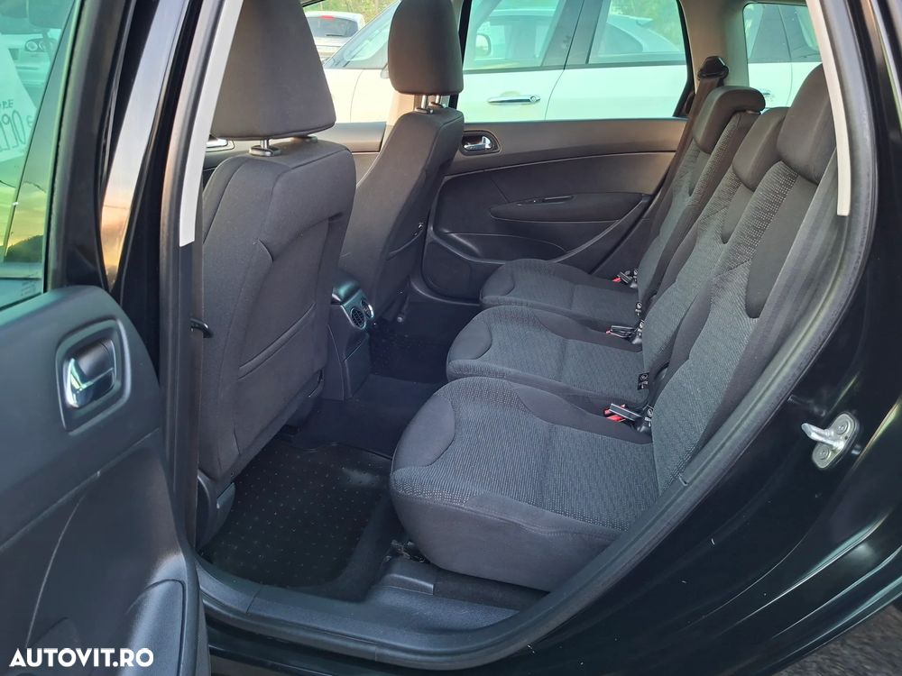 Peugeot 308 - 19