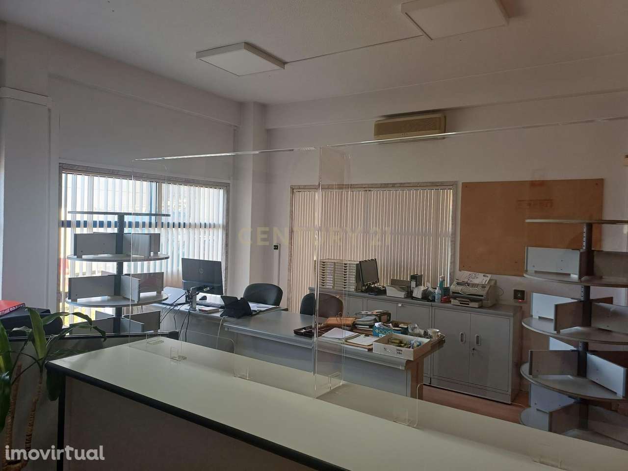 Loja em Loures - Oportunidade Única em Lisboa - Grande imagem: 5/7