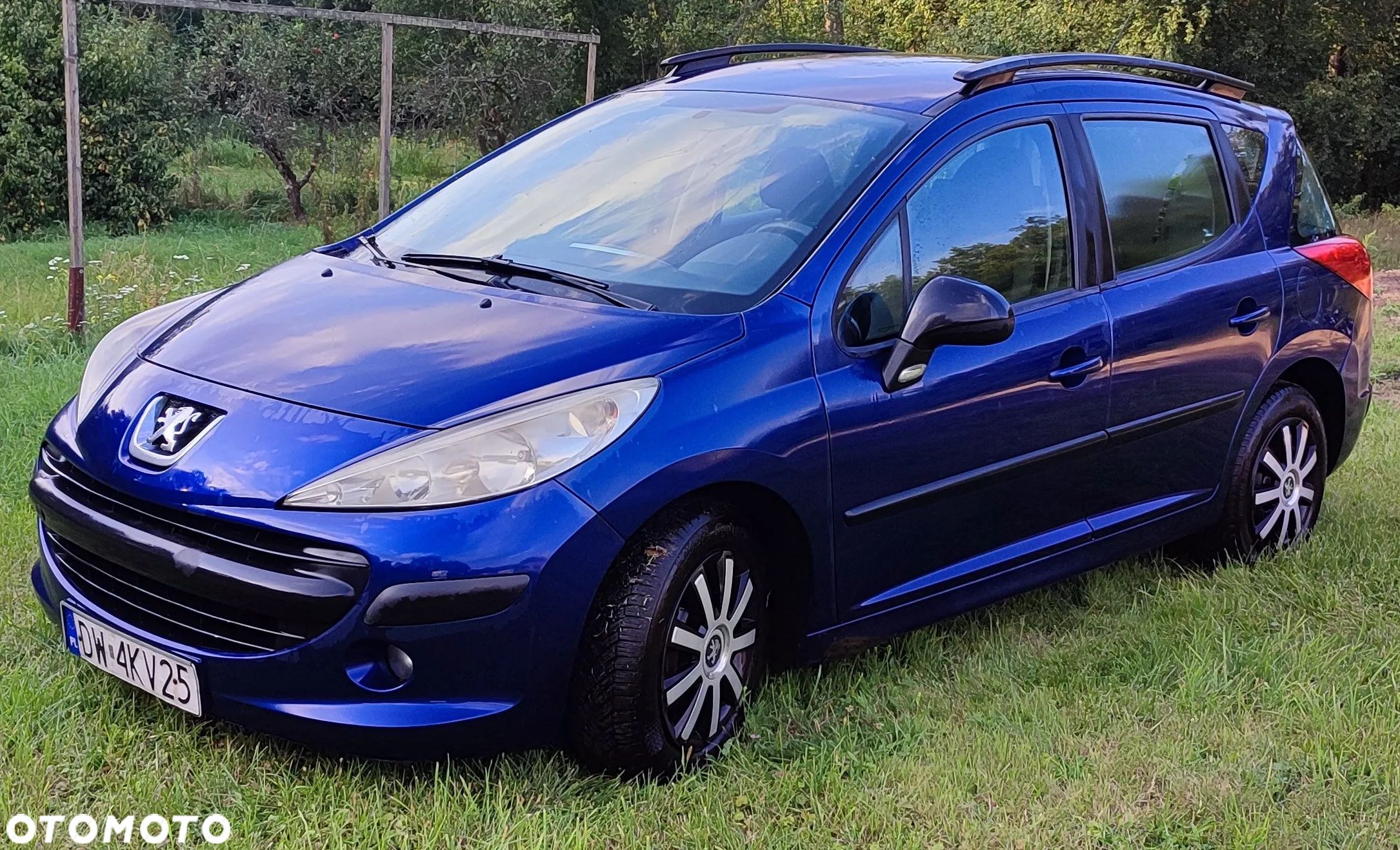Peugeot 207 1.6 HDi 16V Trendy - 1