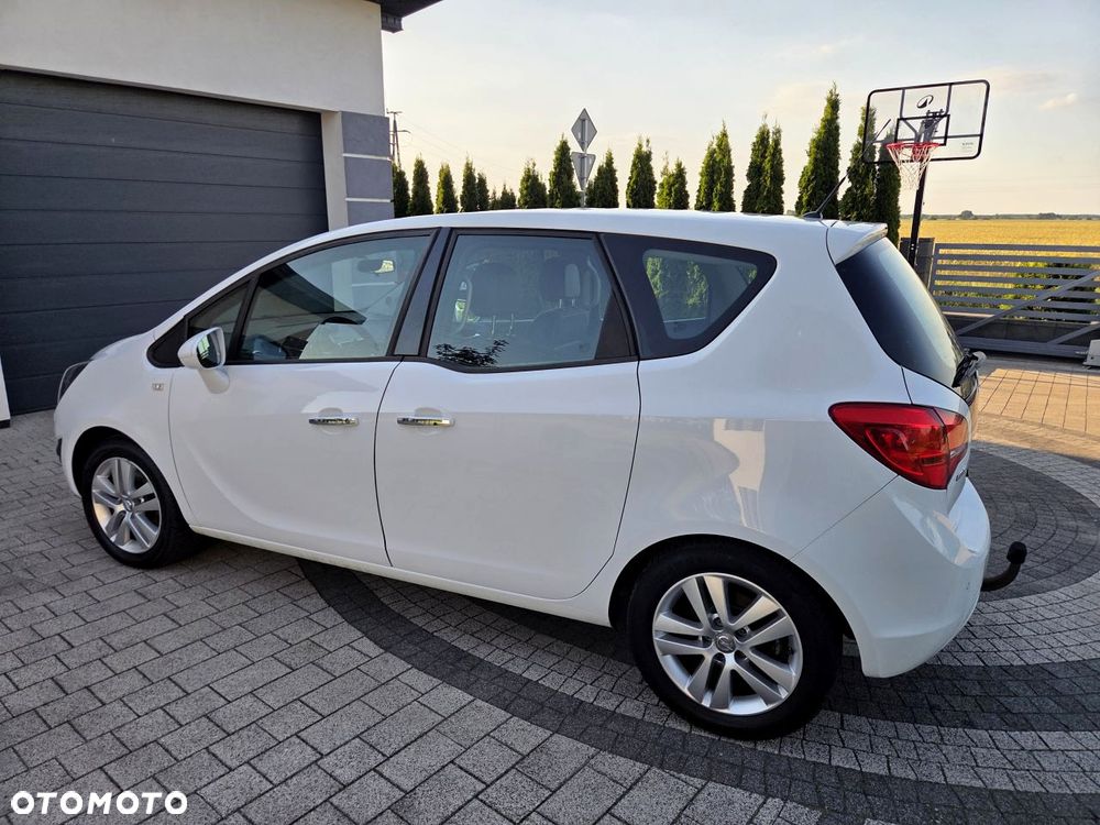Opel Meriva - 10