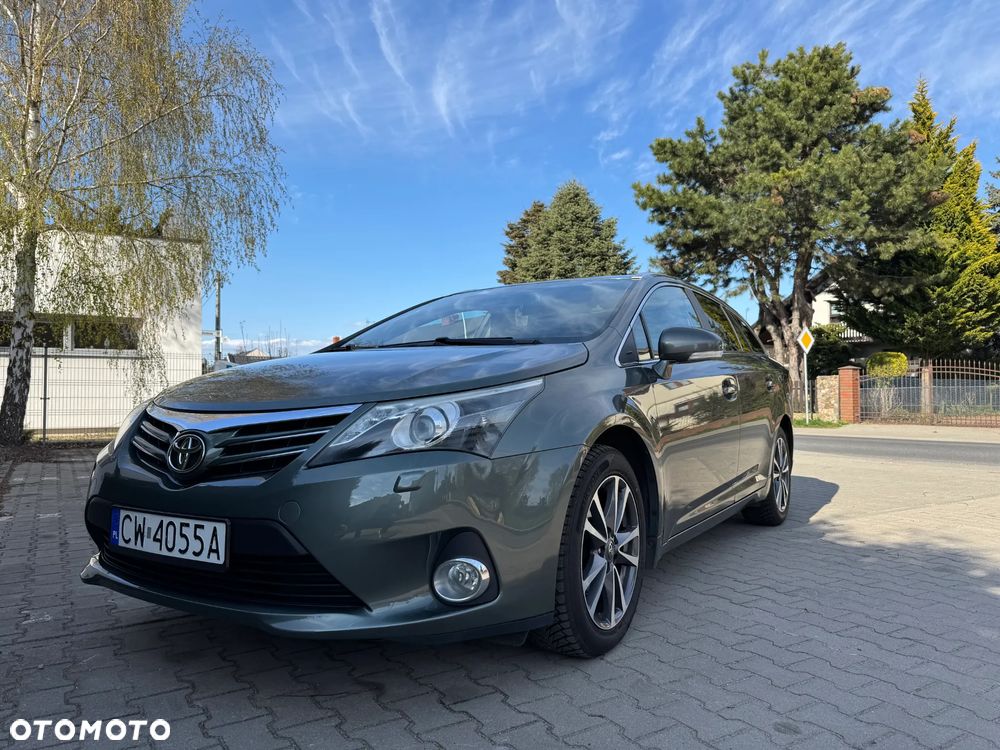 Toyota Avensis - 9