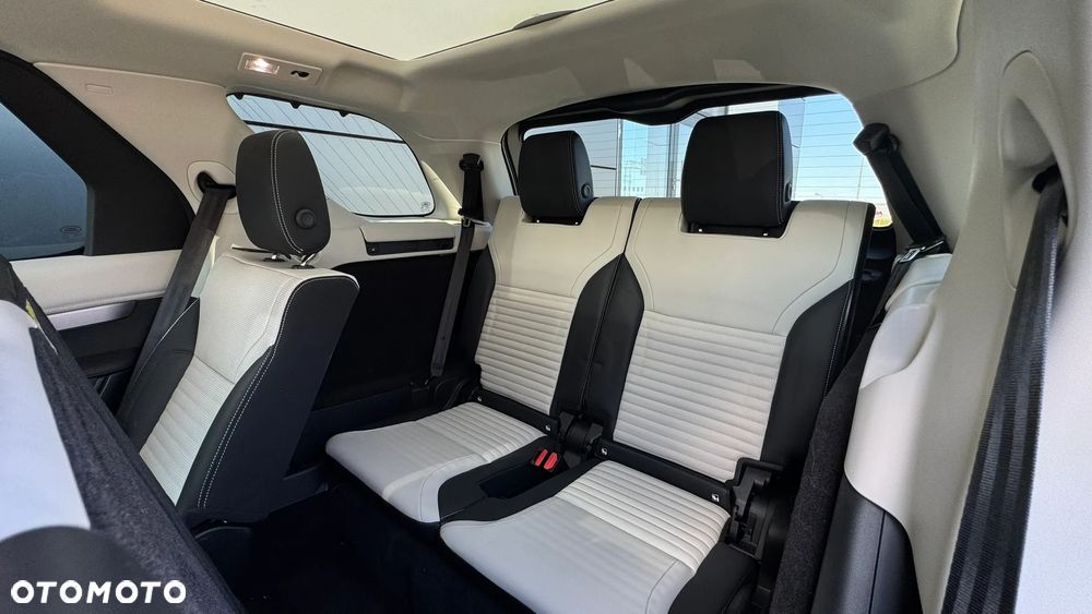 Land Rover Discovery 3.0 D350 mHEV Dynamic HSE - 10