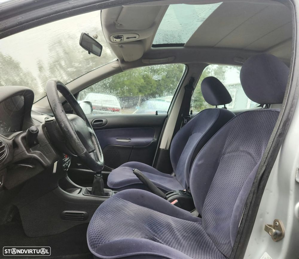 Peugeot 206 1.4 16V Black & Silver - 12