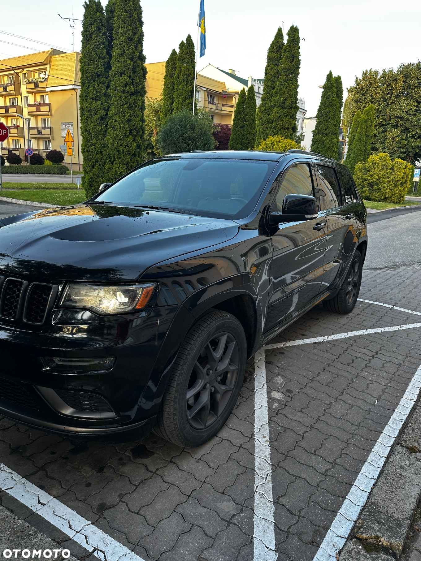 Jeep Grand Cherokee 5.7 V8 HEMI Summit - 10