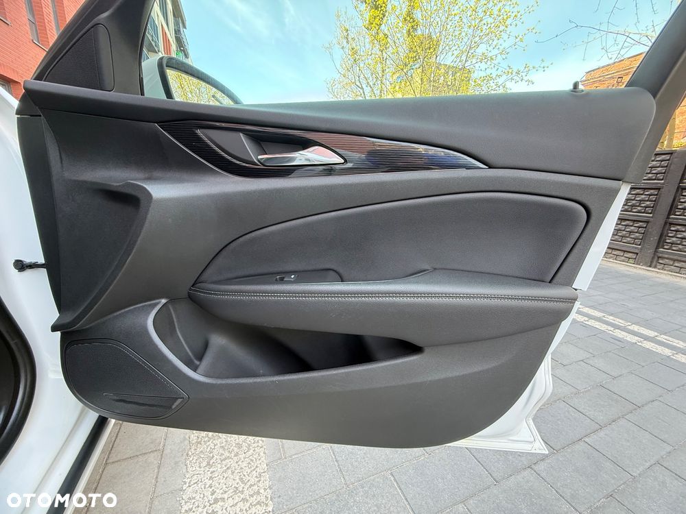 Opel Insignia 1.5 T Ultimate S&S - 40