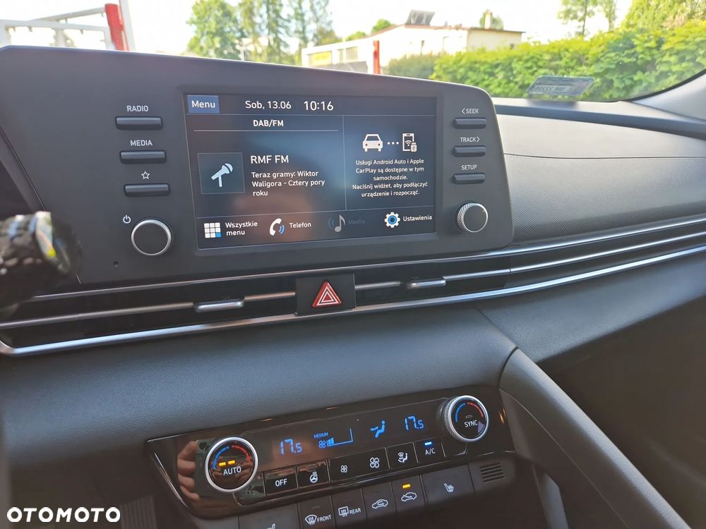 Hyundai Elantra 1.6 Smart - 21
